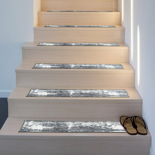 World Rug Gallery Distressed Contemporary Bohemian Non-Slip Stair Treads8.6 x 26 Gray, 4PK 1526GRAY4PK
